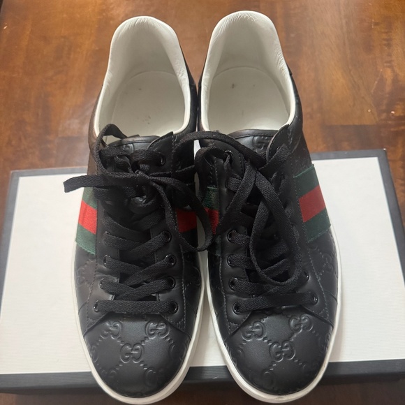 Used Gucci - Picture 1 of 5